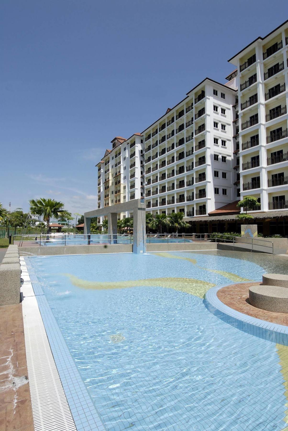 Suria Service Apartment-Hotel 红泥山 外观 照片