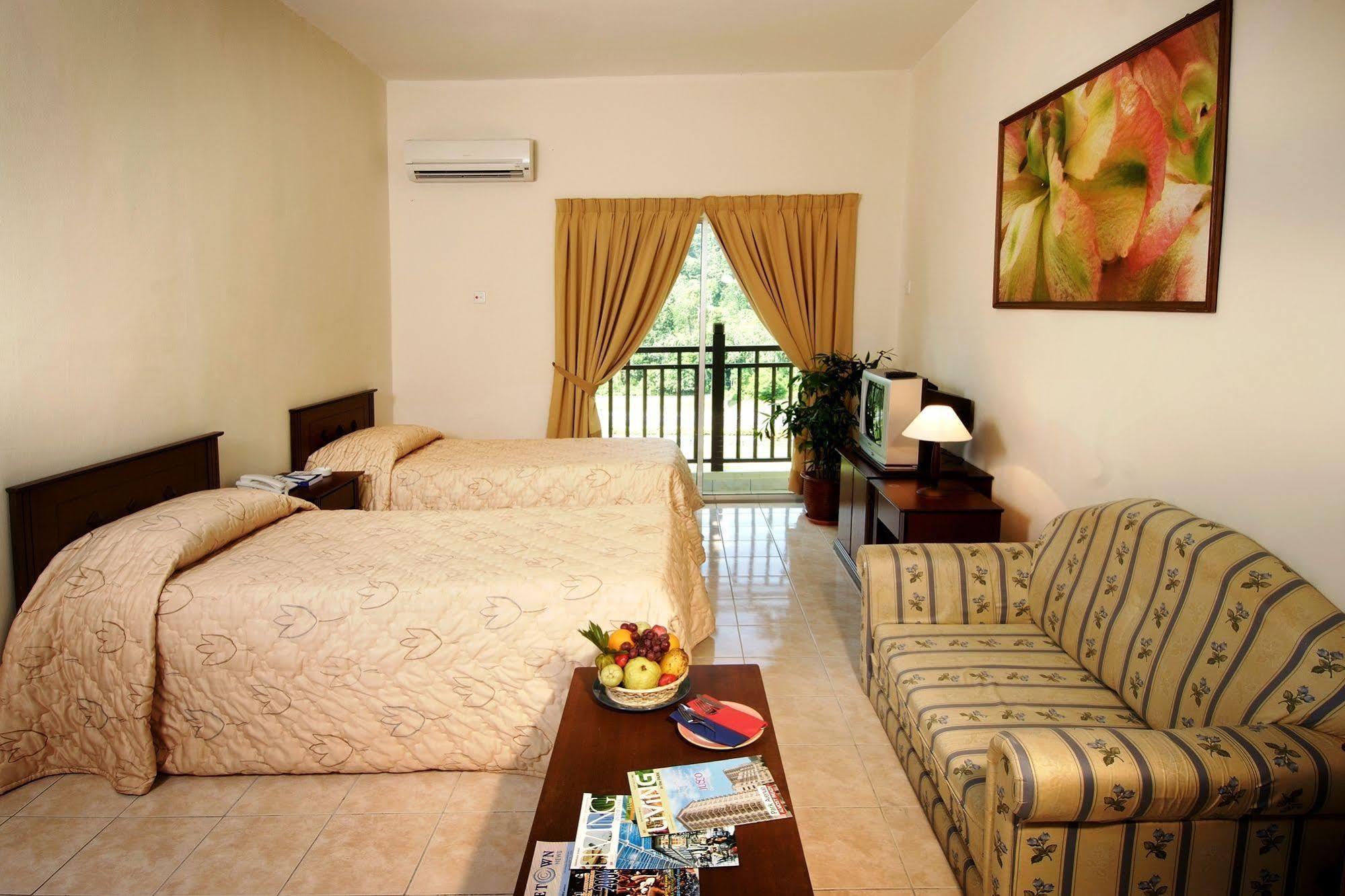 Suria Service Apartment-Hotel 红泥山 外观 照片
