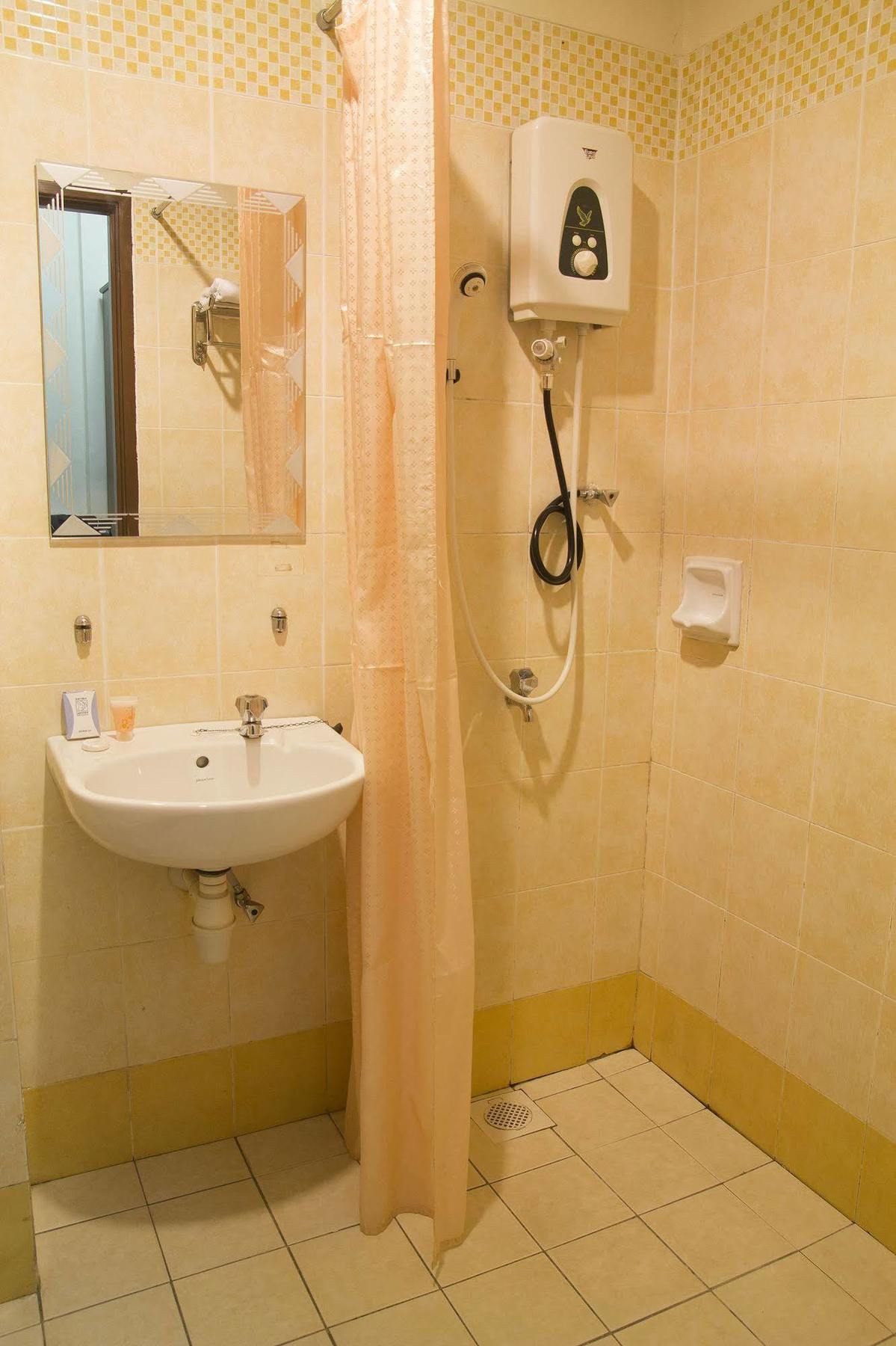 Suria Service Apartment-Hotel 红泥山 外观 照片