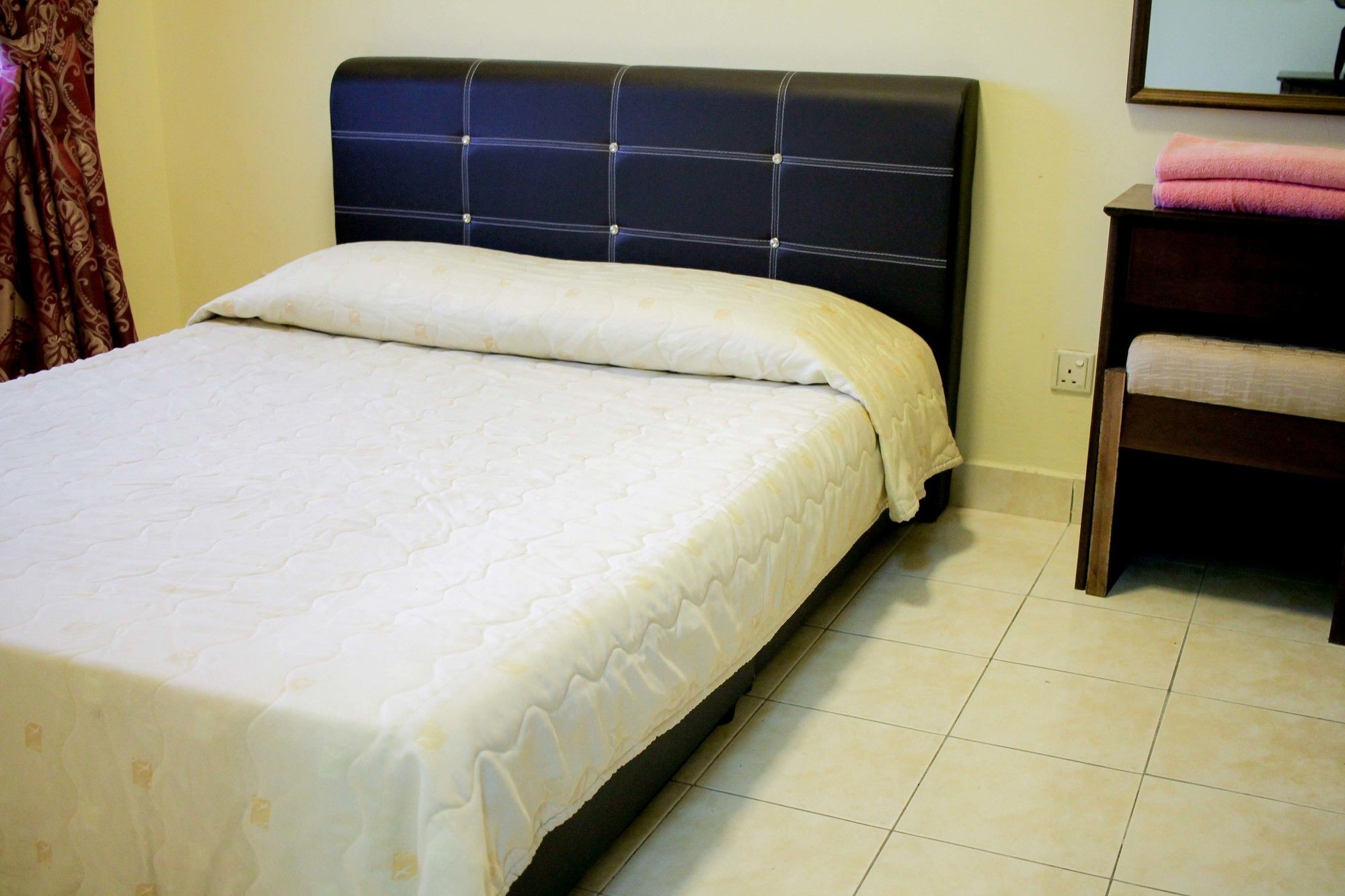 Suria Service Apartment-Hotel 红泥山 外观 照片