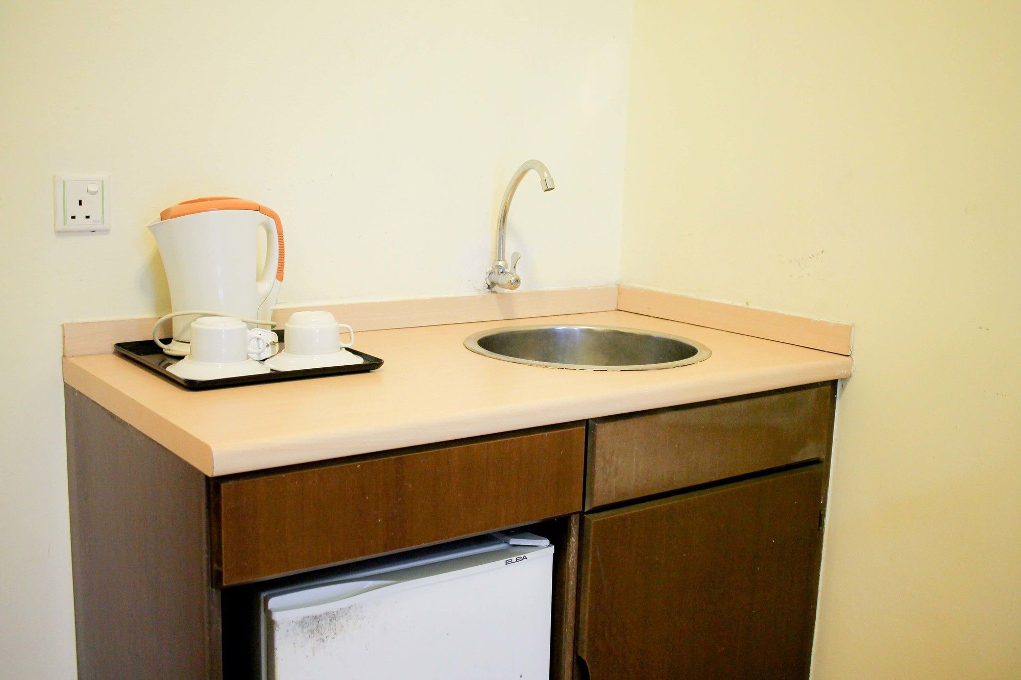 Suria Service Apartment-Hotel 红泥山 外观 照片
