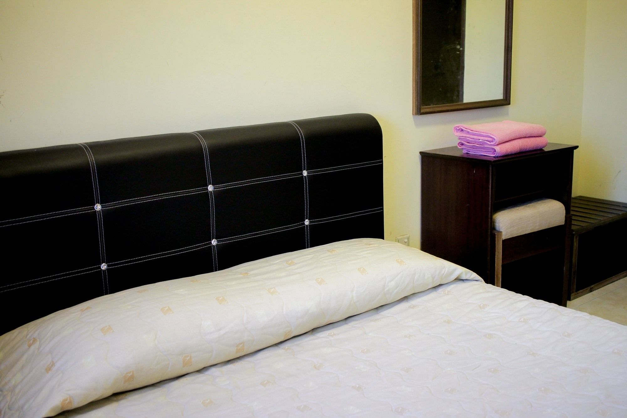 Suria Service Apartment-Hotel 红泥山 外观 照片