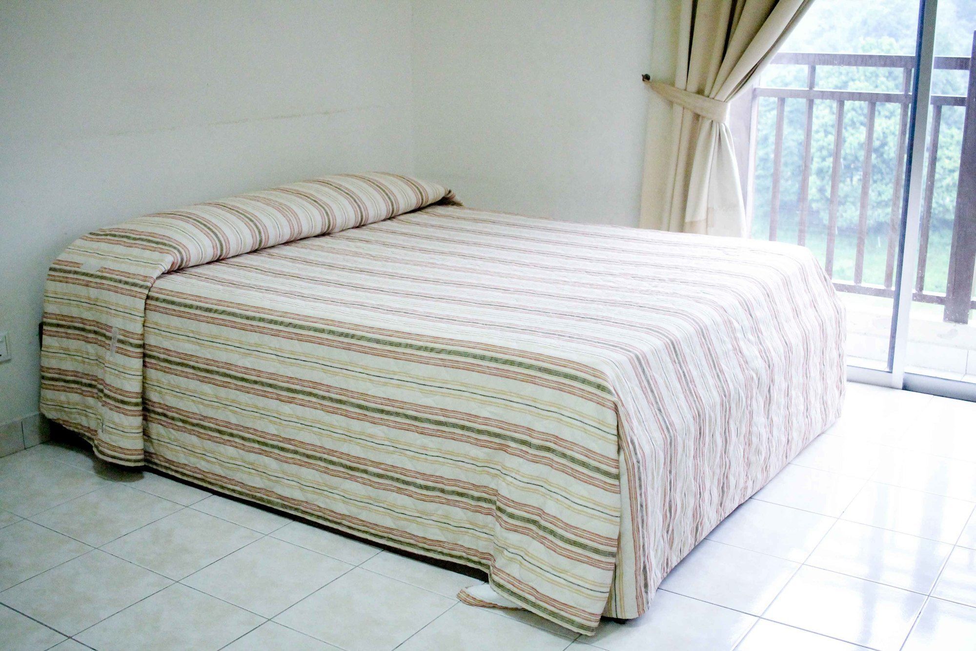 Suria Service Apartment-Hotel 红泥山 外观 照片
