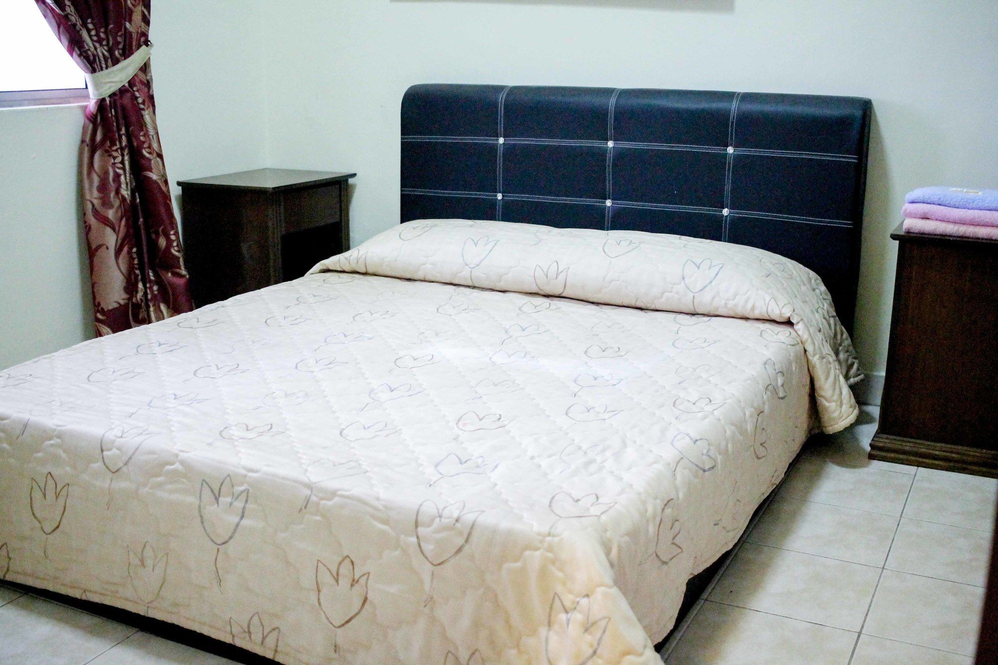 Suria Service Apartment-Hotel 红泥山 外观 照片
